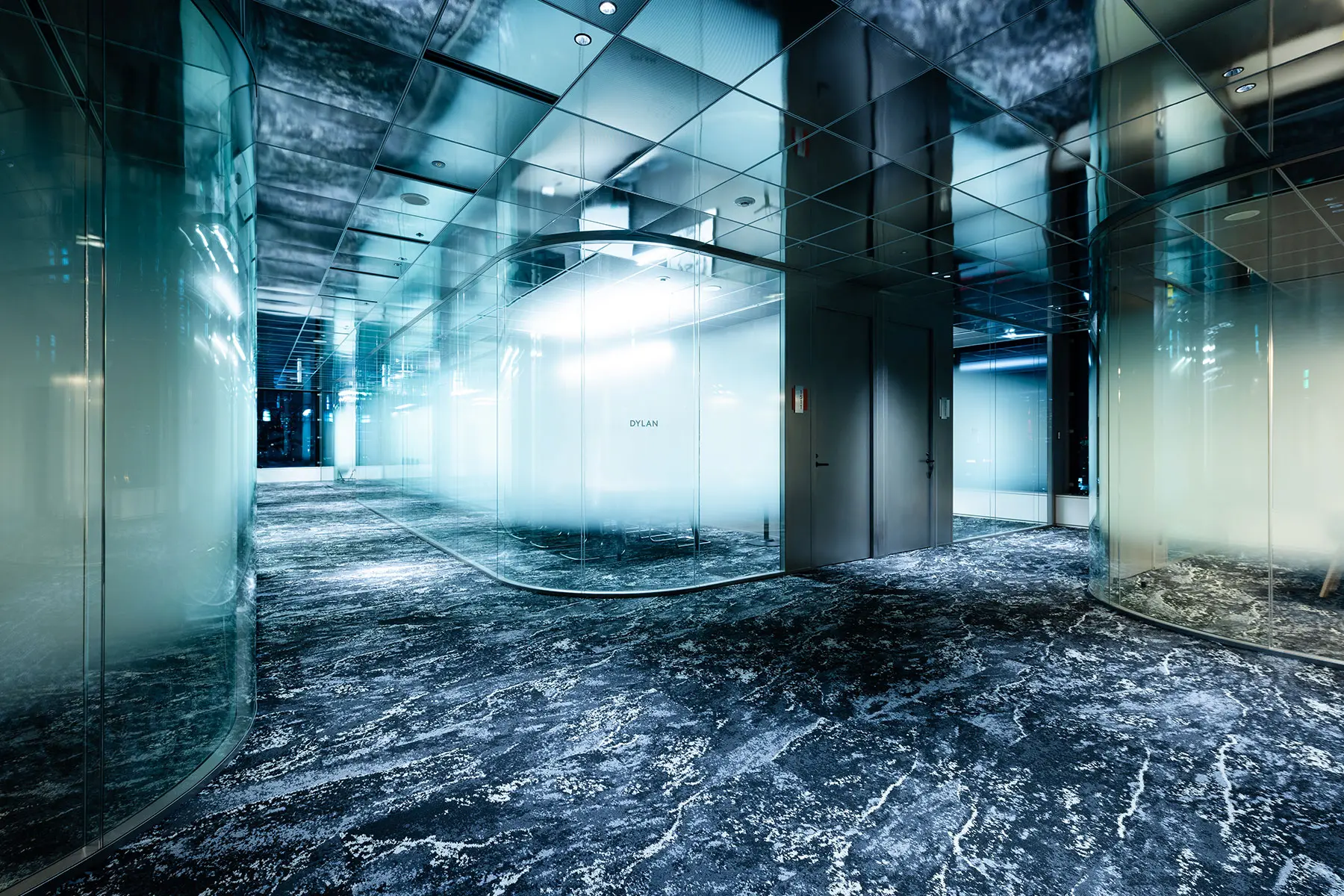 株式会社デジタルガレージのエンジニア求人・転職・採用 | 【デジタル クリエイティブプランナー】金融のプロモーション領域においてクライアントの課題をクリエイティブに解決しませんか／新たな挑戦を歓迎する文化があり、プランナーとしてさらなる高みを目指せる環境です