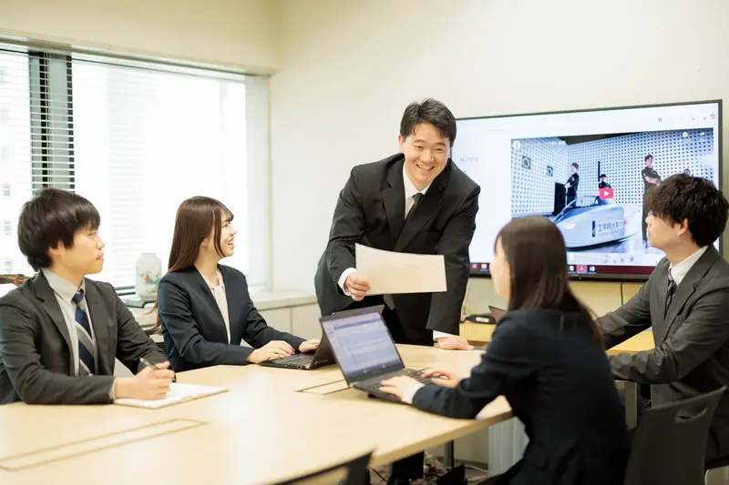 学校法人工学院大学の求人画像1