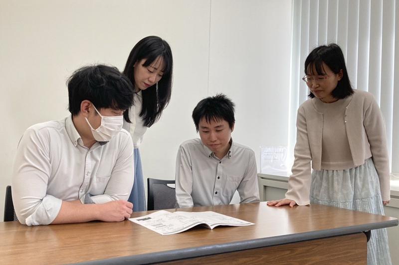 新日本法規出版株式会社の求人画像3