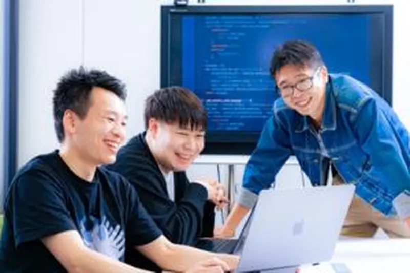 グラビティ株式会社の求人画像2