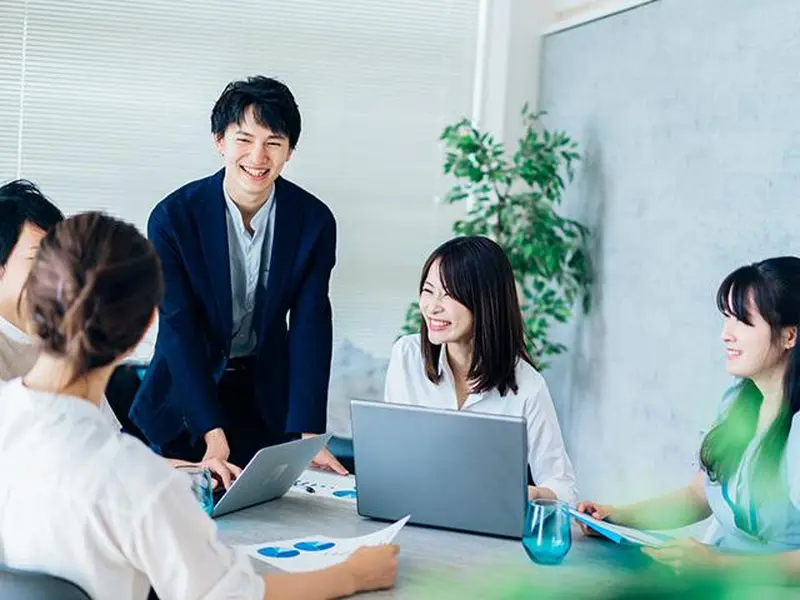 株式会社リゾームの求人画像3