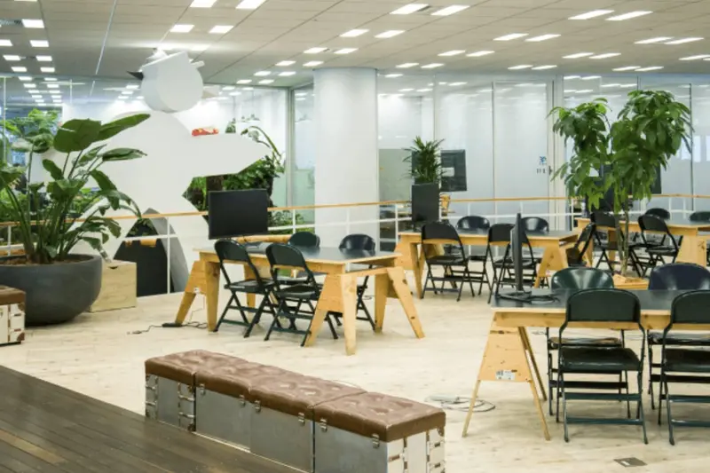 アスクル株式会社の求人画像1