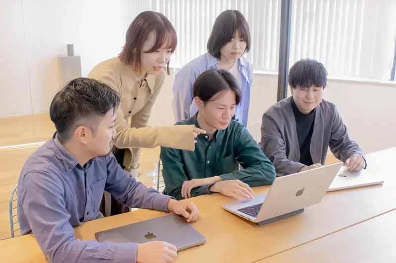 株式会社Newbeesの求人画像3