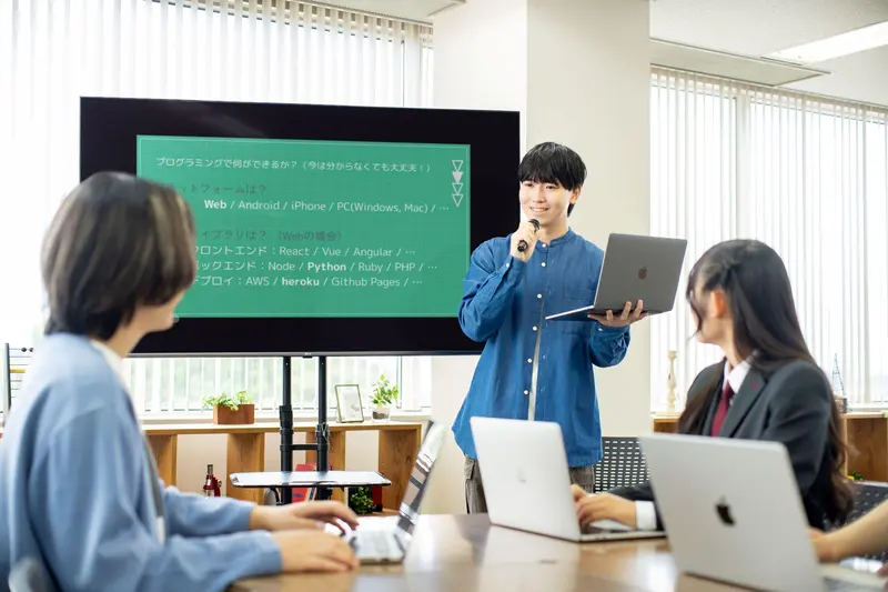 学校法人角川ドワンゴ学園の求人画像2