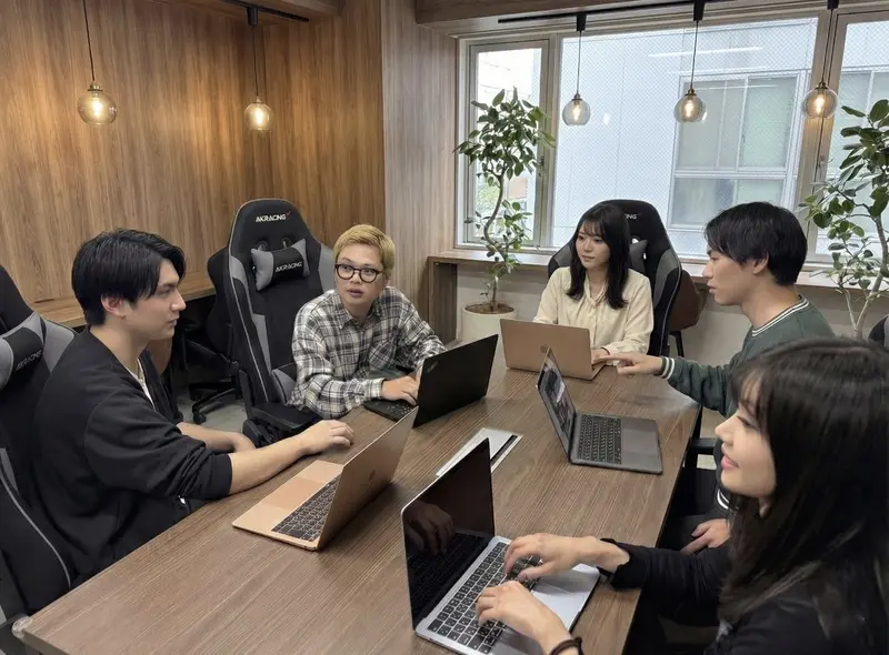 株式会社bluenaの求人画像3