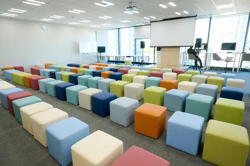 モビルス株式会社の求人画像2