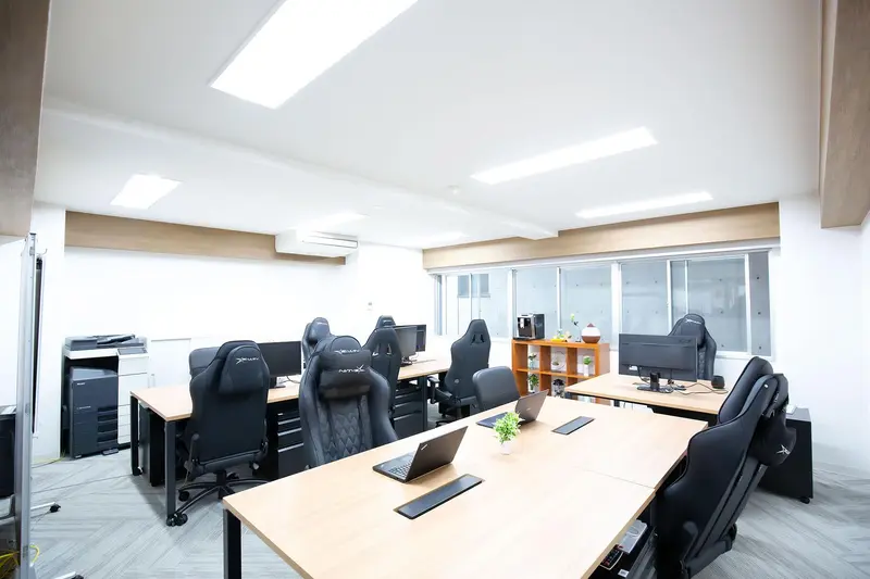 Cloud9株式会社の求人画像1