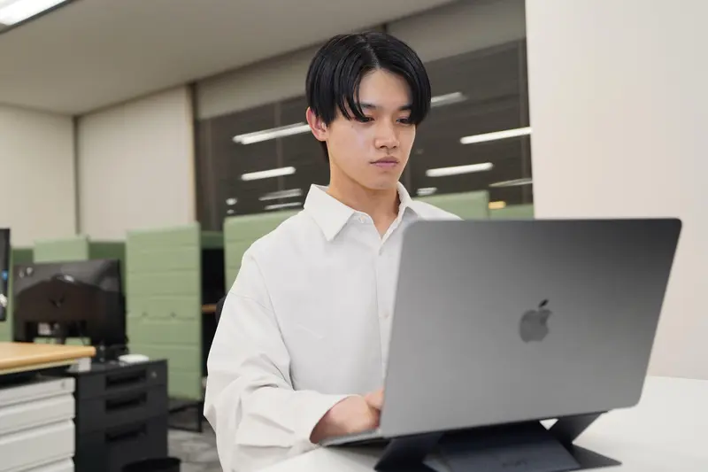 燈株式会社の求人画像1