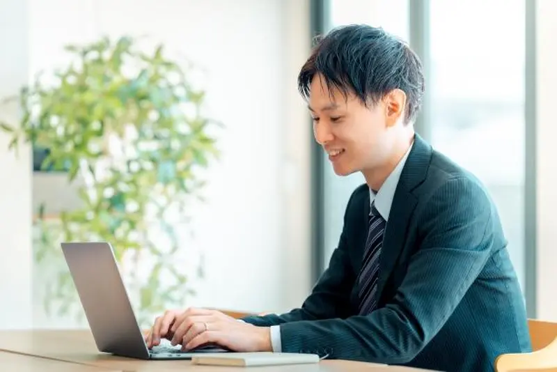 UTエフサス・クリエ株式会社の求人画像1