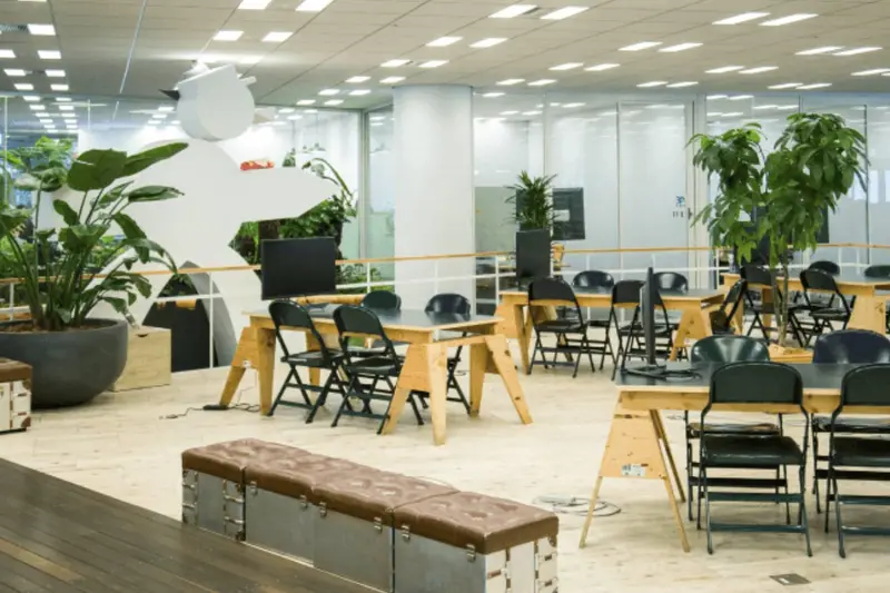 アスクル株式会社の求人画像1