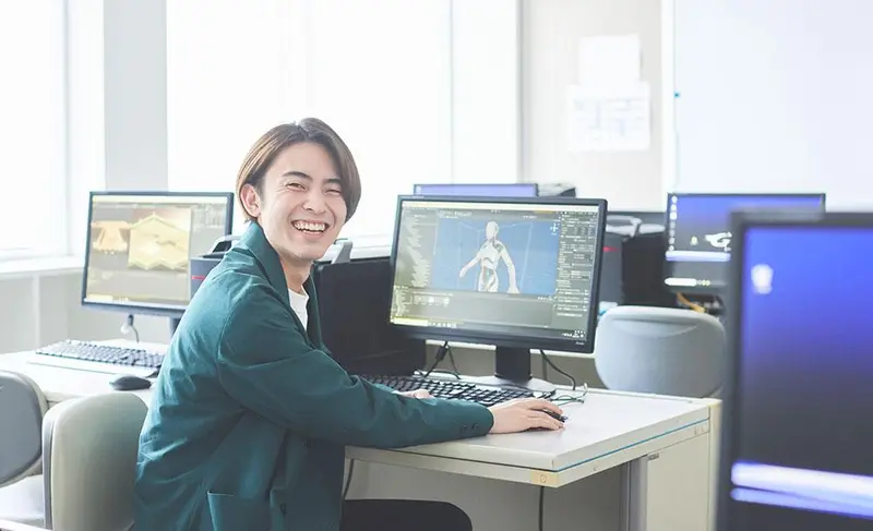 学校法人国際総合学園の求人画像2
