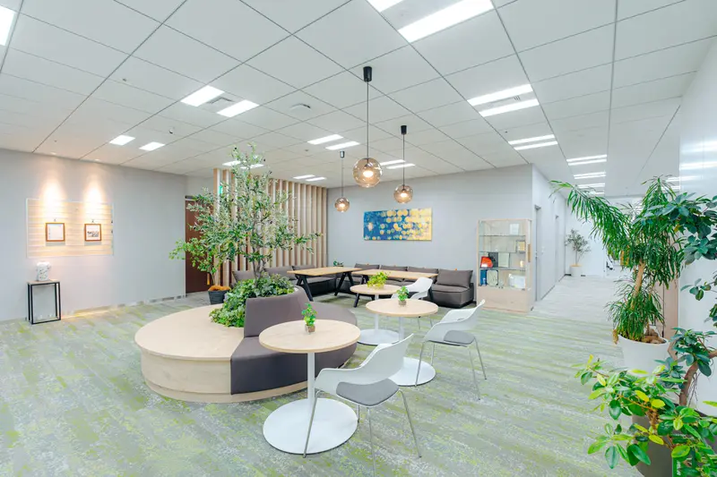 コネクシオ株式会社の求人画像3