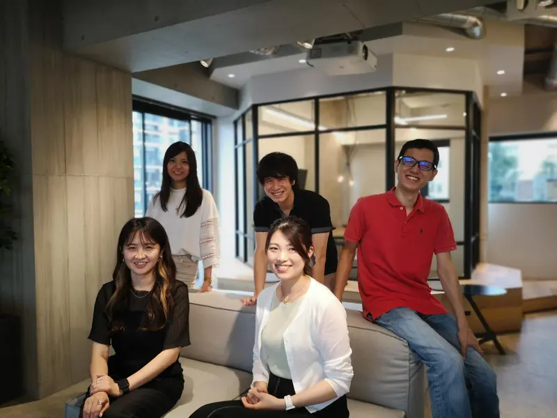 株式会社Rossoの求人画像1