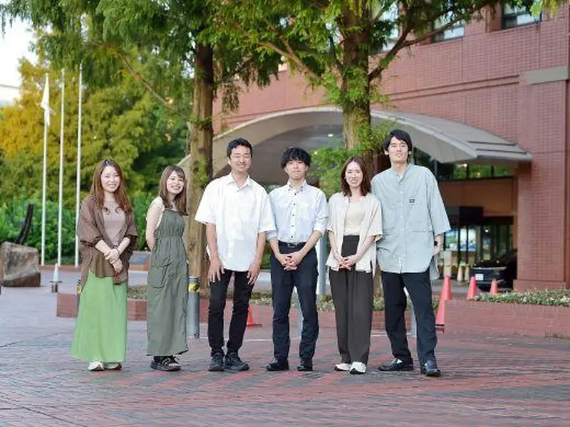 株式会社LOWCALの求人画像3