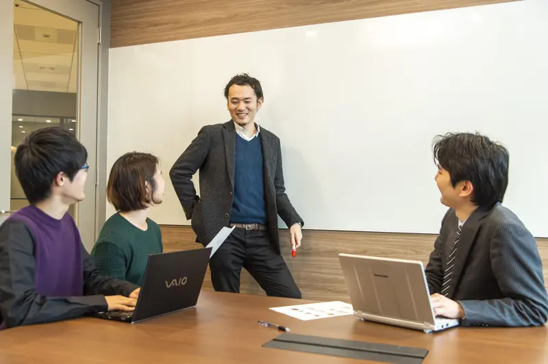 CLINKS株式会社の求人画像2