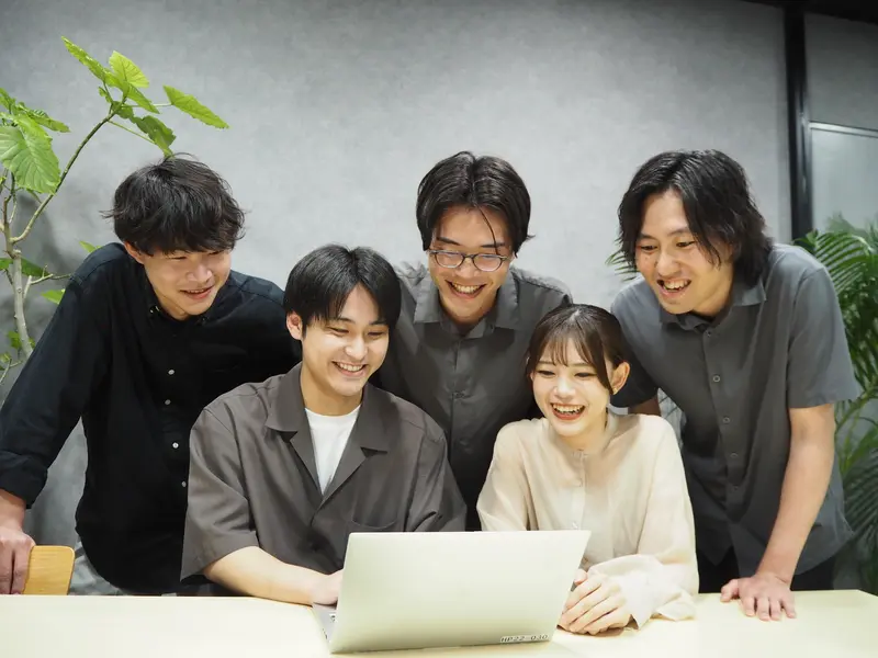 株式会社トリプルアイズの求人画像2